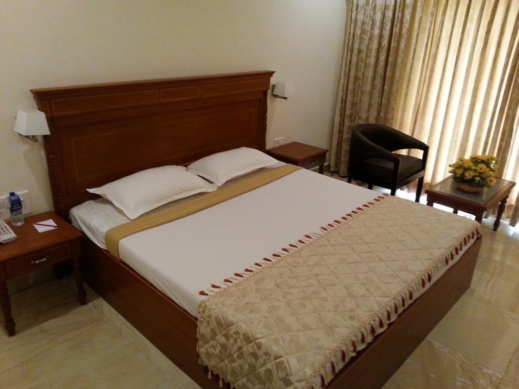 Paramount Inn Sriperumbudur Habitación foto