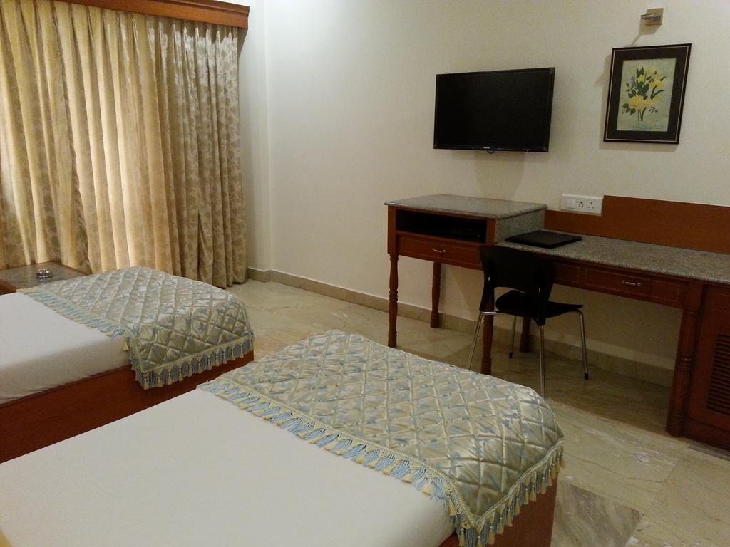 Paramount Inn Sriperumbudur Habitación foto